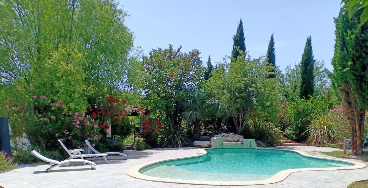 Instant Parfait Chambre Privee Et Piscine Monteux Exteriör bild